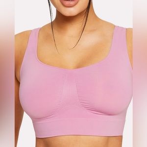 NWT! Fabletics Yitty collection nearly naked shaping bra in color mauvalous